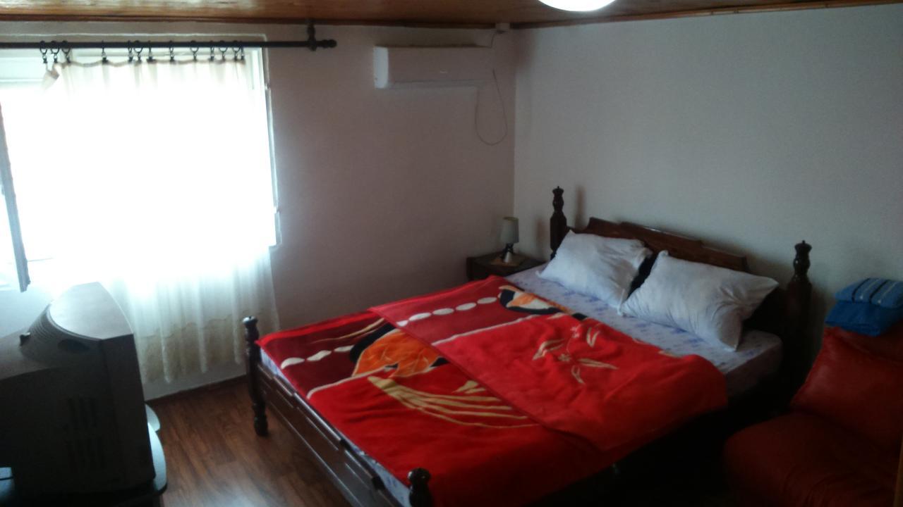 Apartmani Emil Podgorica Exteriér fotografie